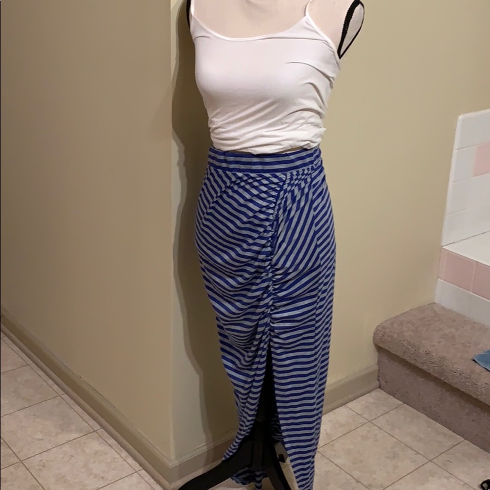 ⚡️⚡️Charlotte Russe maxi skirt